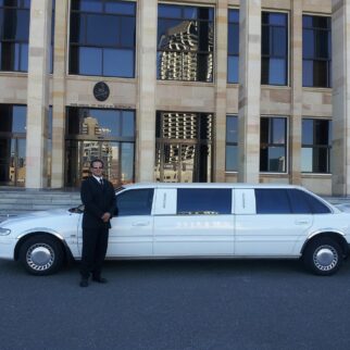 Experience Luxury Limousine & Transportation for the Best Limousine Service to Aurora 80010