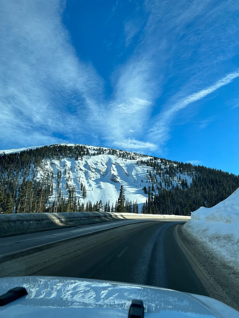 You are currently viewing Exclusive mini bus services between Denver and Steamboat Springs.