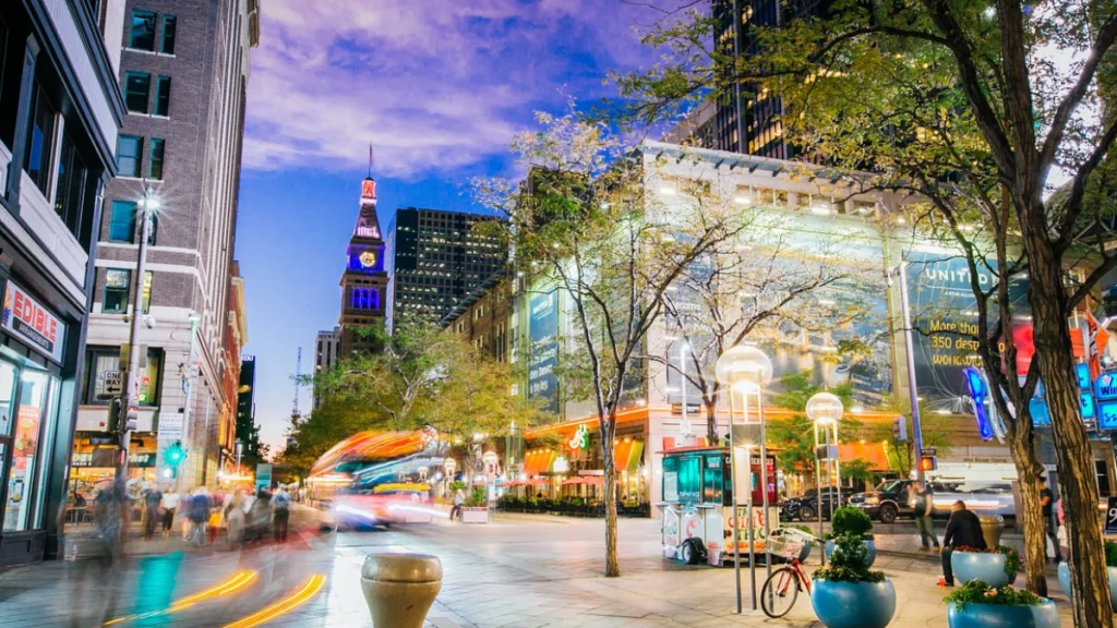 Luxury shuttle near Denver 16th Street Mall