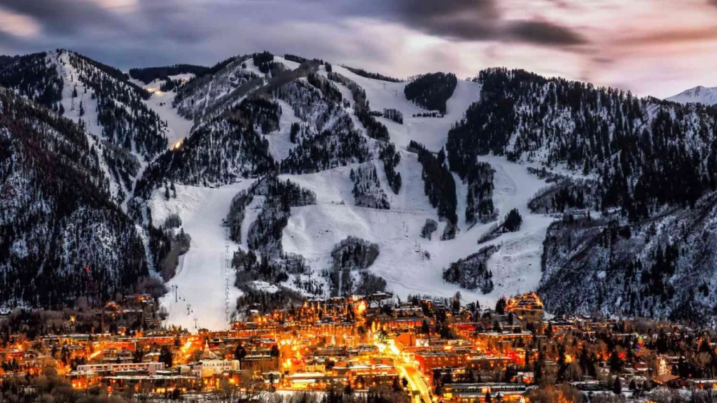 Scenic drive from Denver to Aspen Colorado in luxury limo