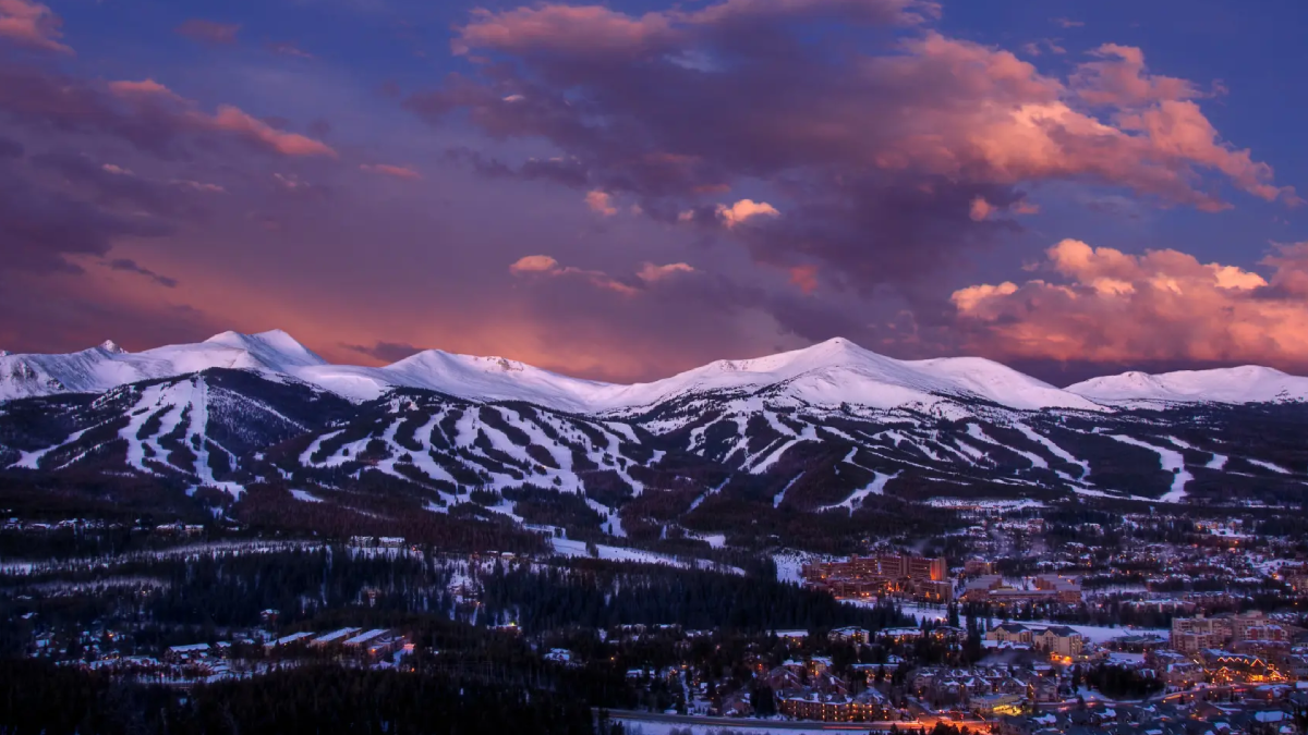 Shuttle from Denver Airport to Breckenridge Ski Resort – Private Mountain Transfers