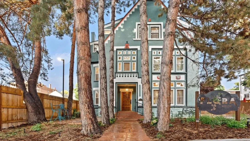 Denver Airport transportation to Flora House Denver